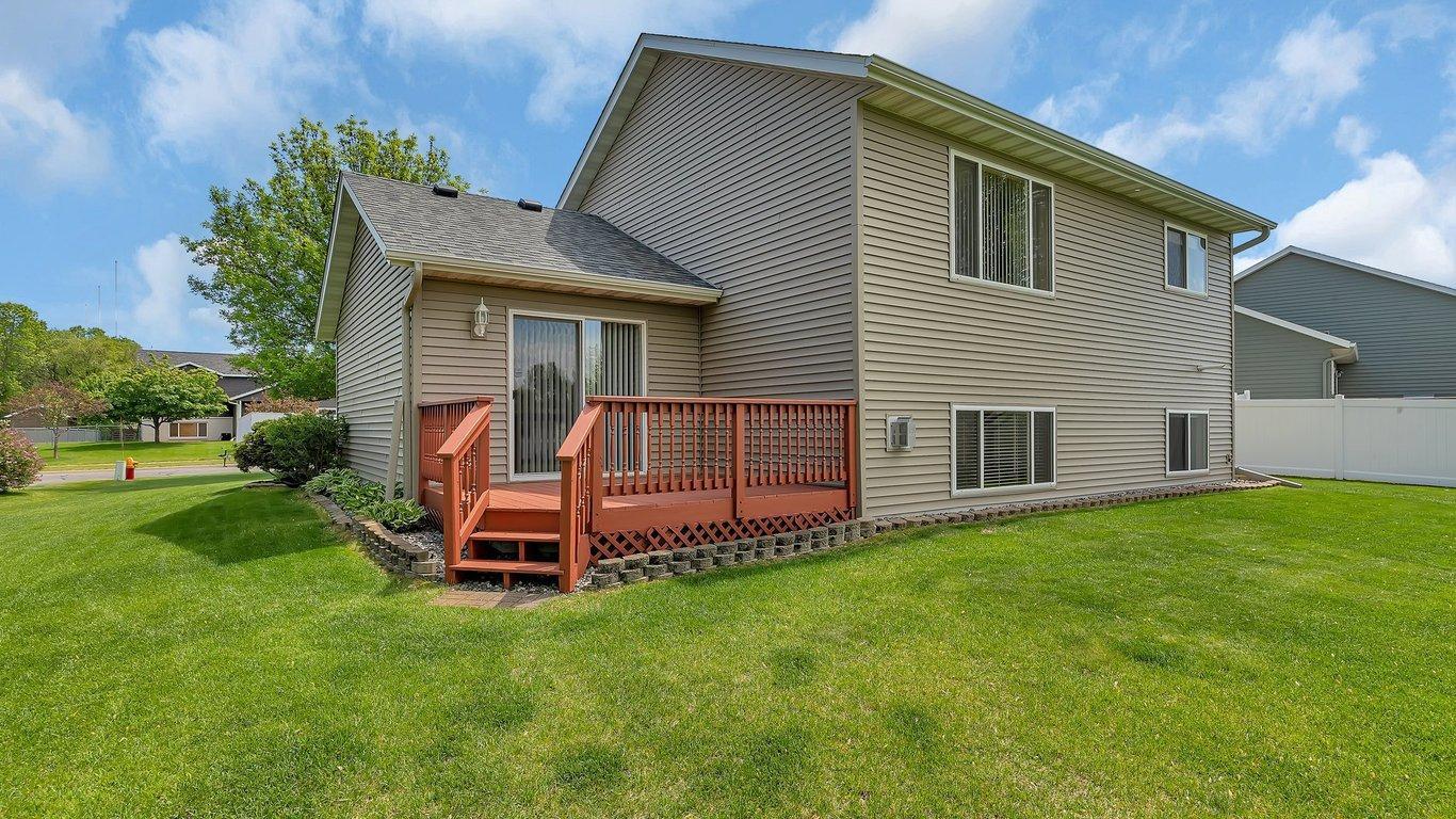 2647 Olive Lane, Sauk Rapids, Minnesota image 4