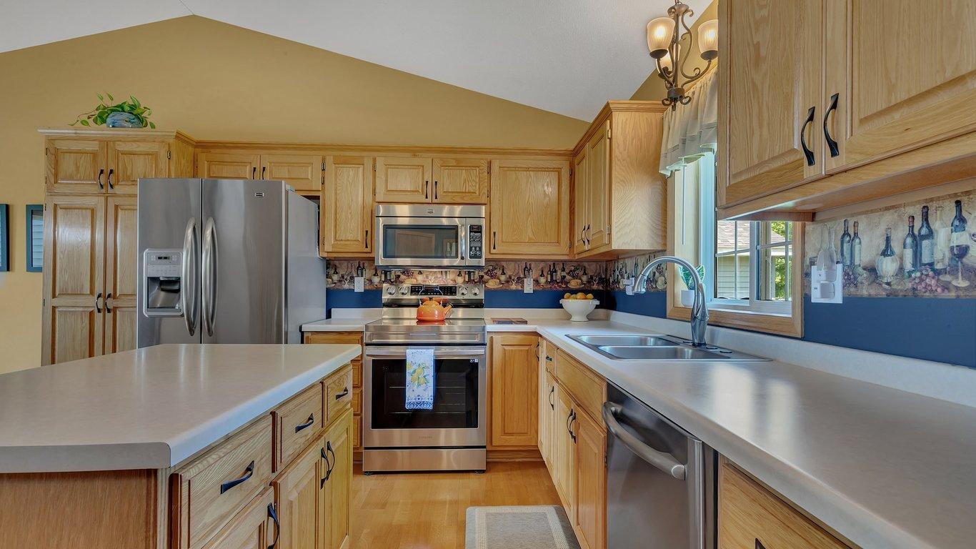 2647 Olive Lane, Sauk Rapids, Minnesota image 8