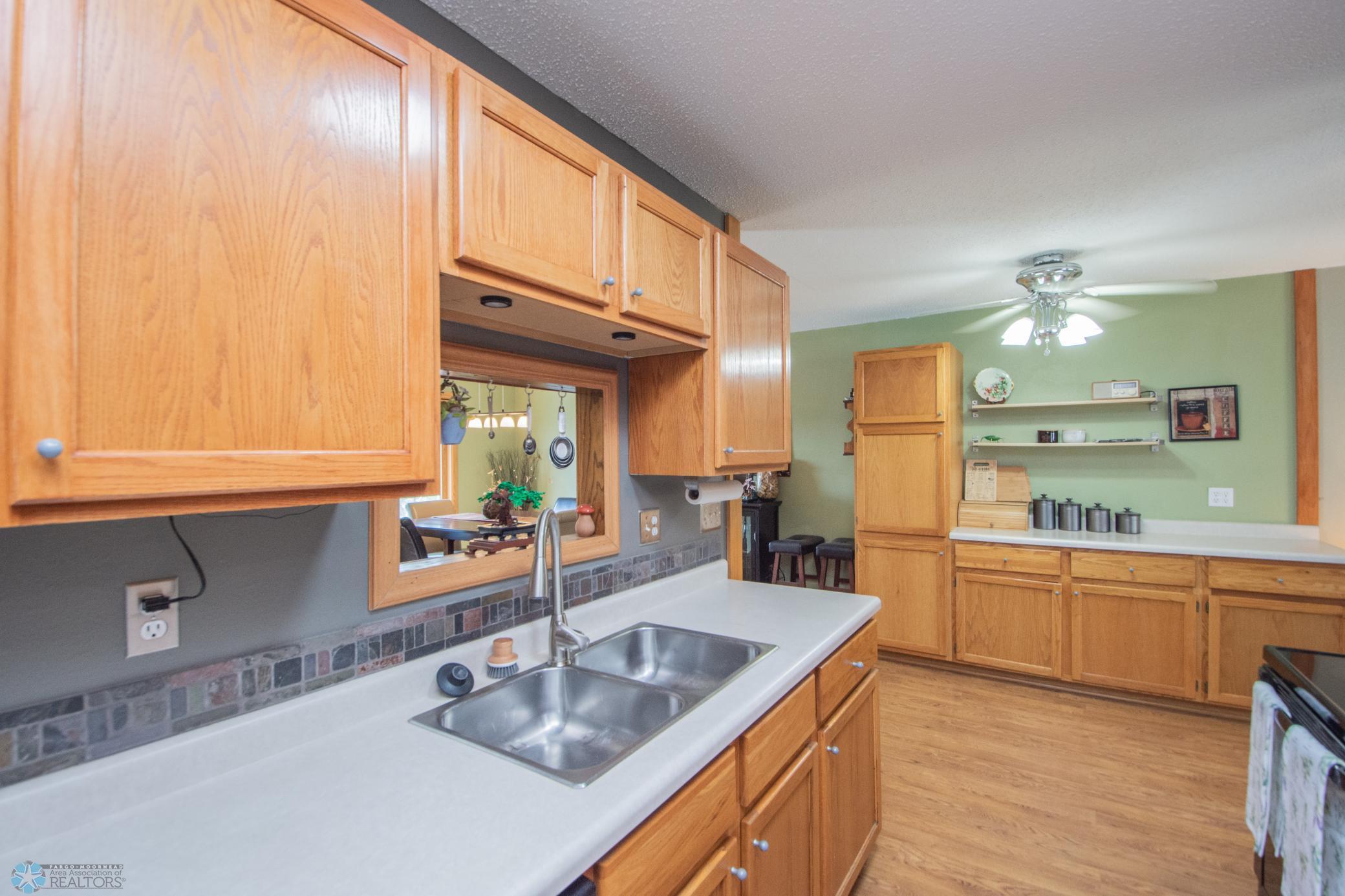 428 22nd Street, West Fargo, North Dakota image 20