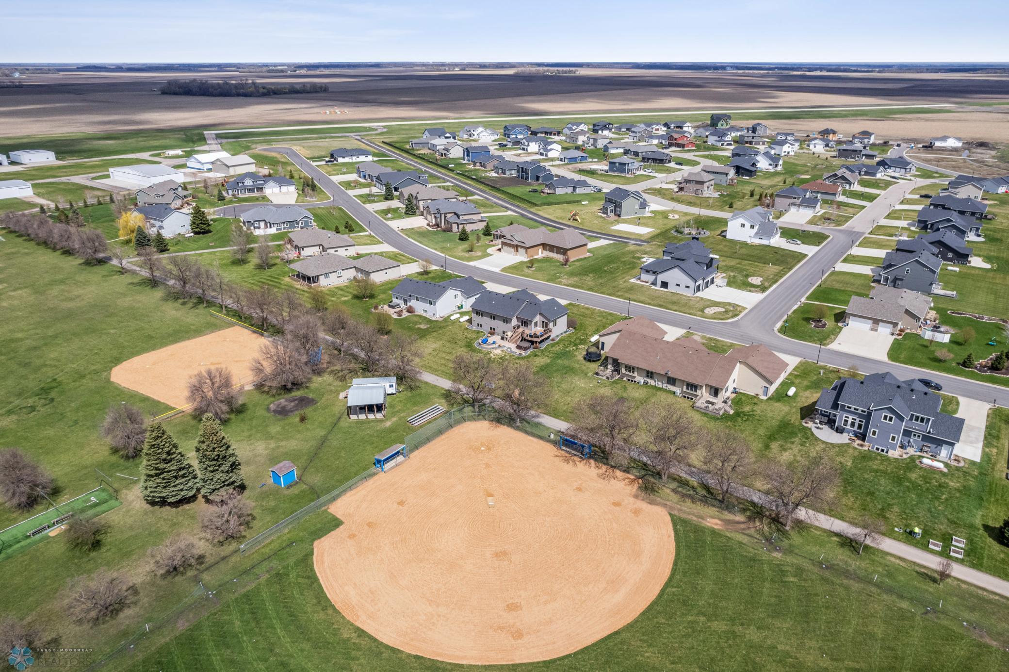 134 Newport Parkway, Kindred, North Dakota image 49