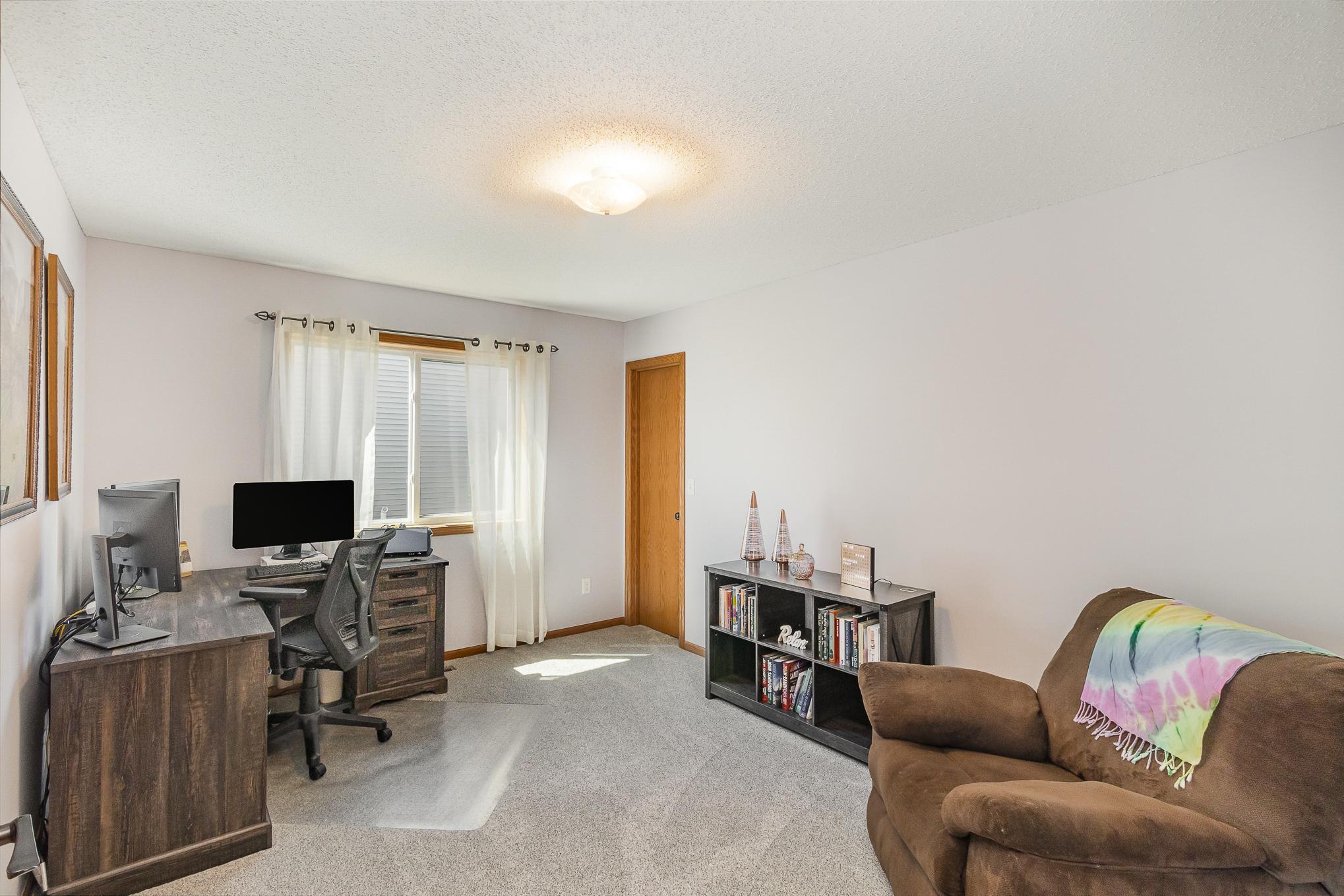 2127 Ormond Drive, Shakopee, Minnesota image 9