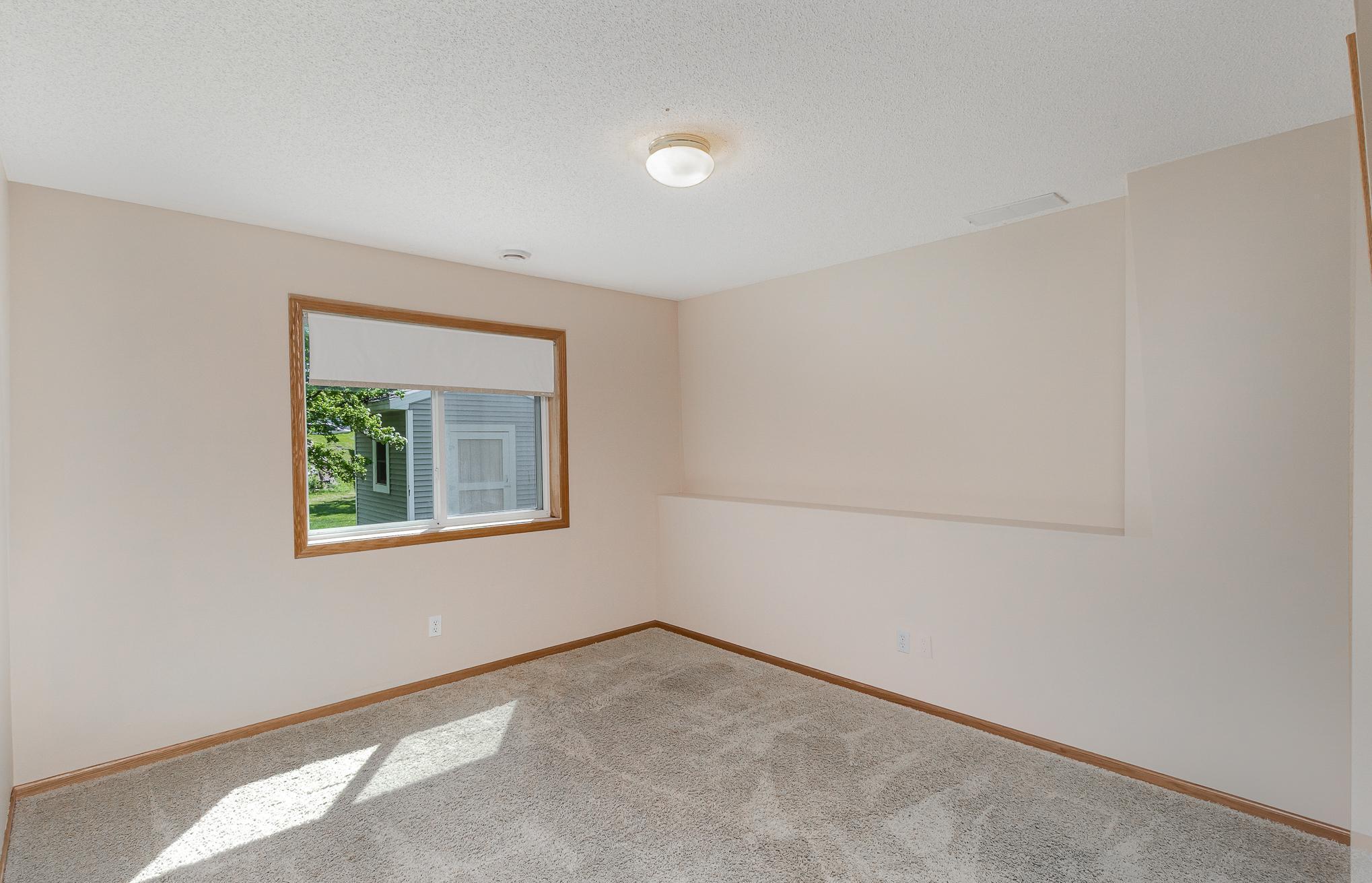 2127 Ormond Drive, Shakopee, Minnesota image 26