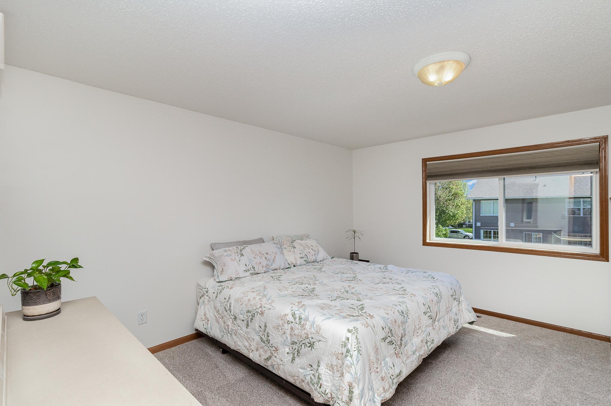 2127 Ormond Drive, Shakopee, Minnesota image 13