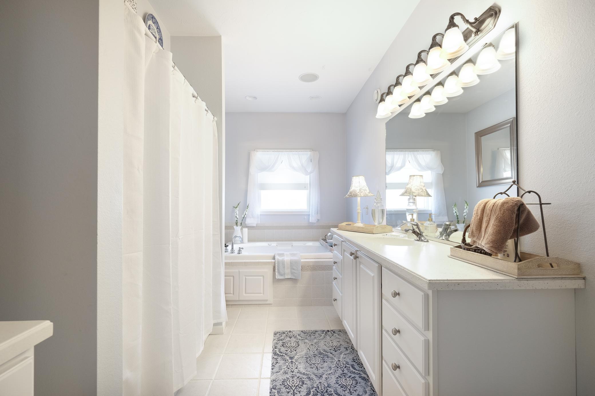 312 Southbrook Circle, Mankato, Minnesota image 21