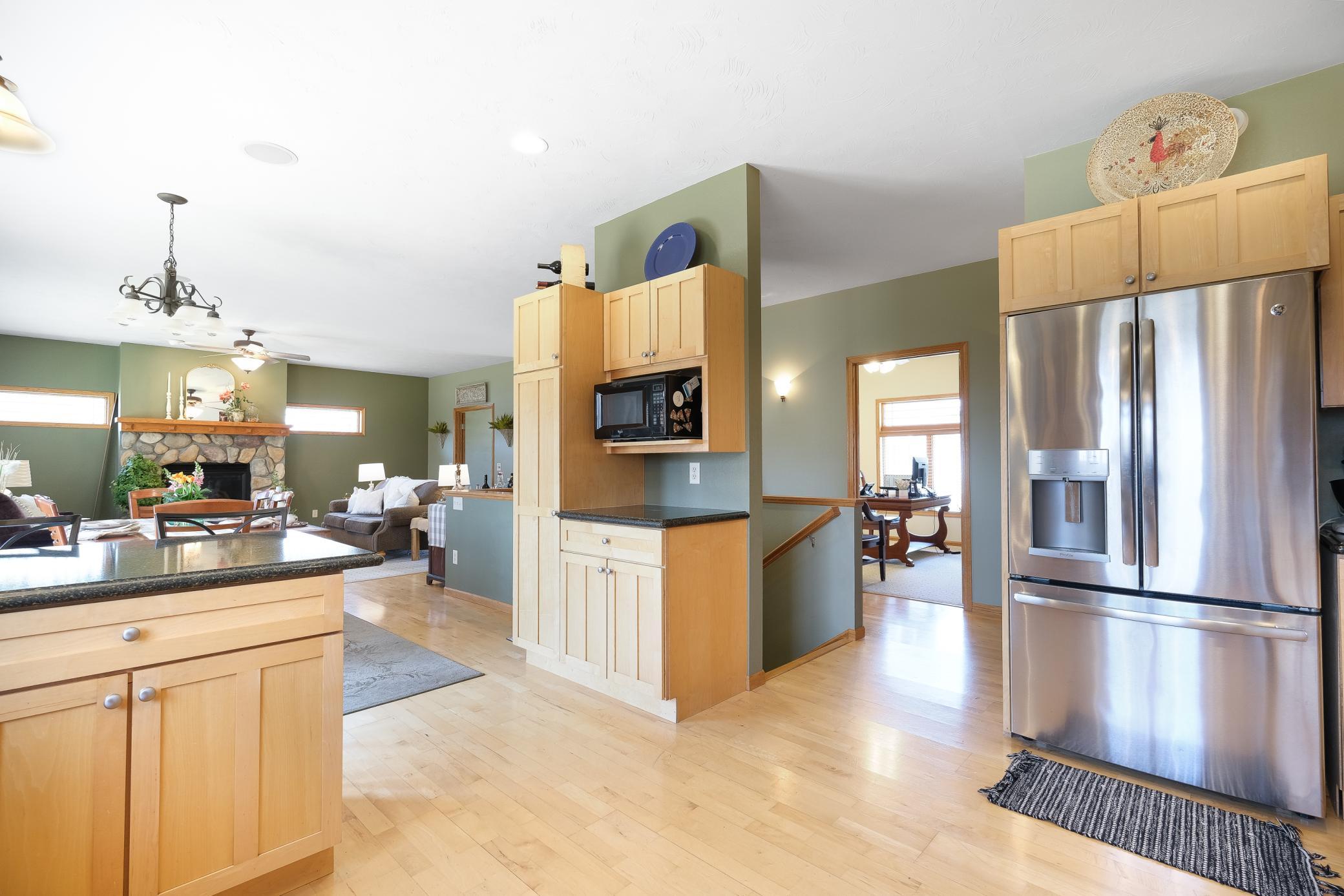 312 Southbrook Circle, Mankato, Minnesota image 15
