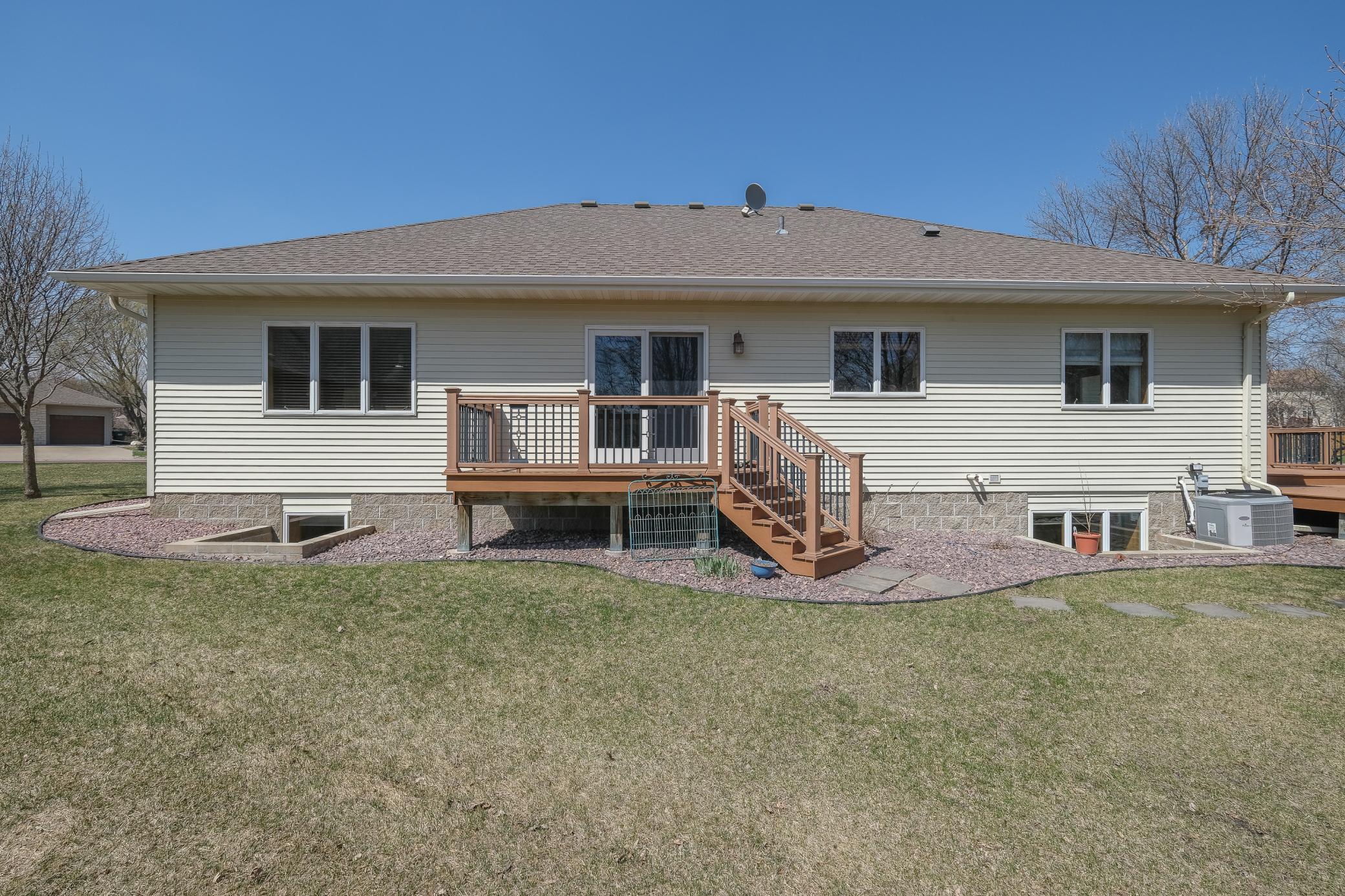 312 Southbrook Circle, Mankato, Minnesota image 43