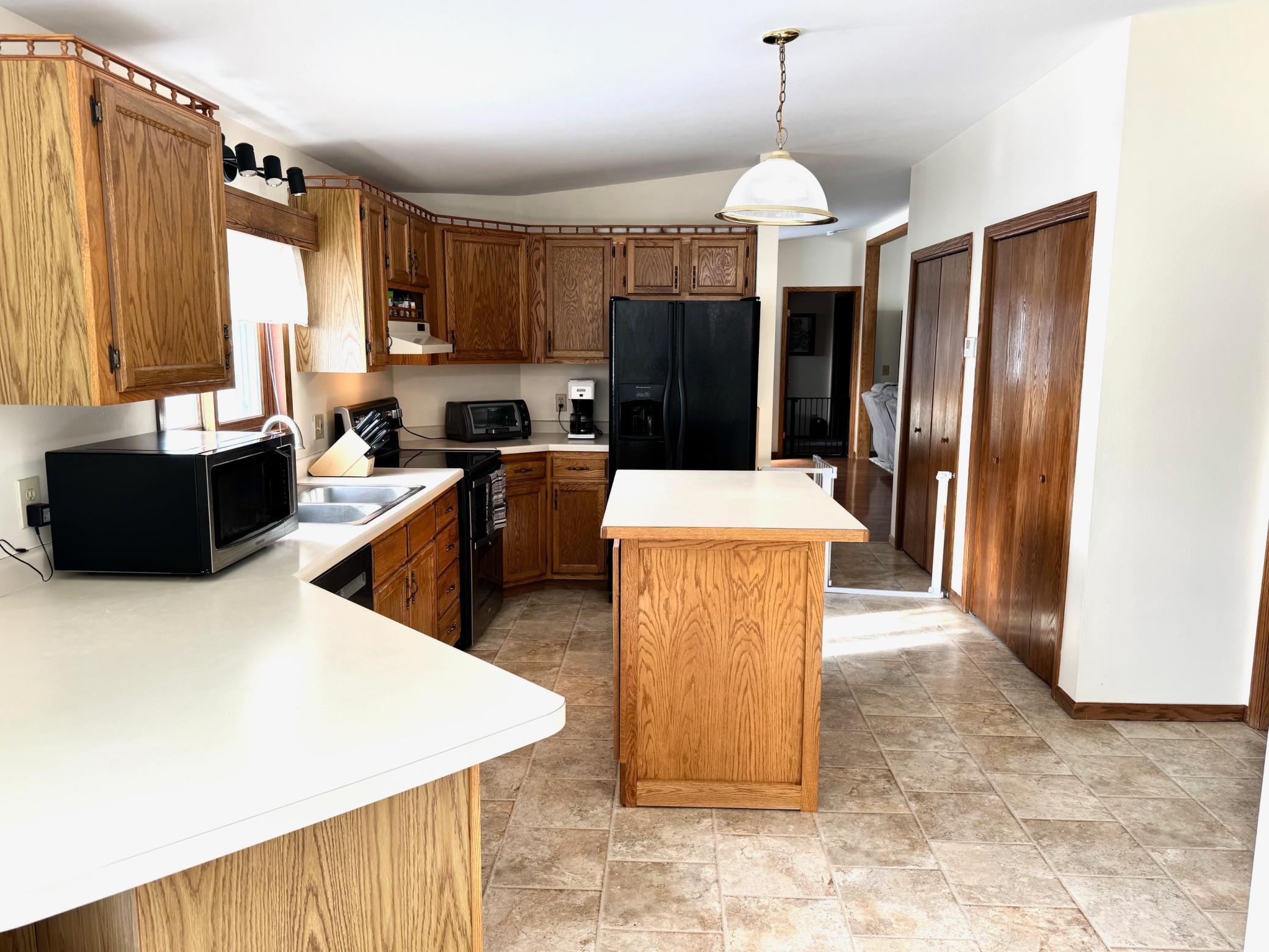 103 8th Street, Roseau, Minnesota image 5