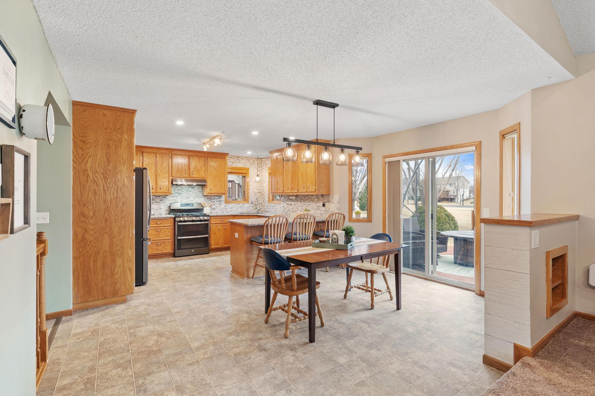 1971 Fischer Drive, Waconia, Minnesota image 6