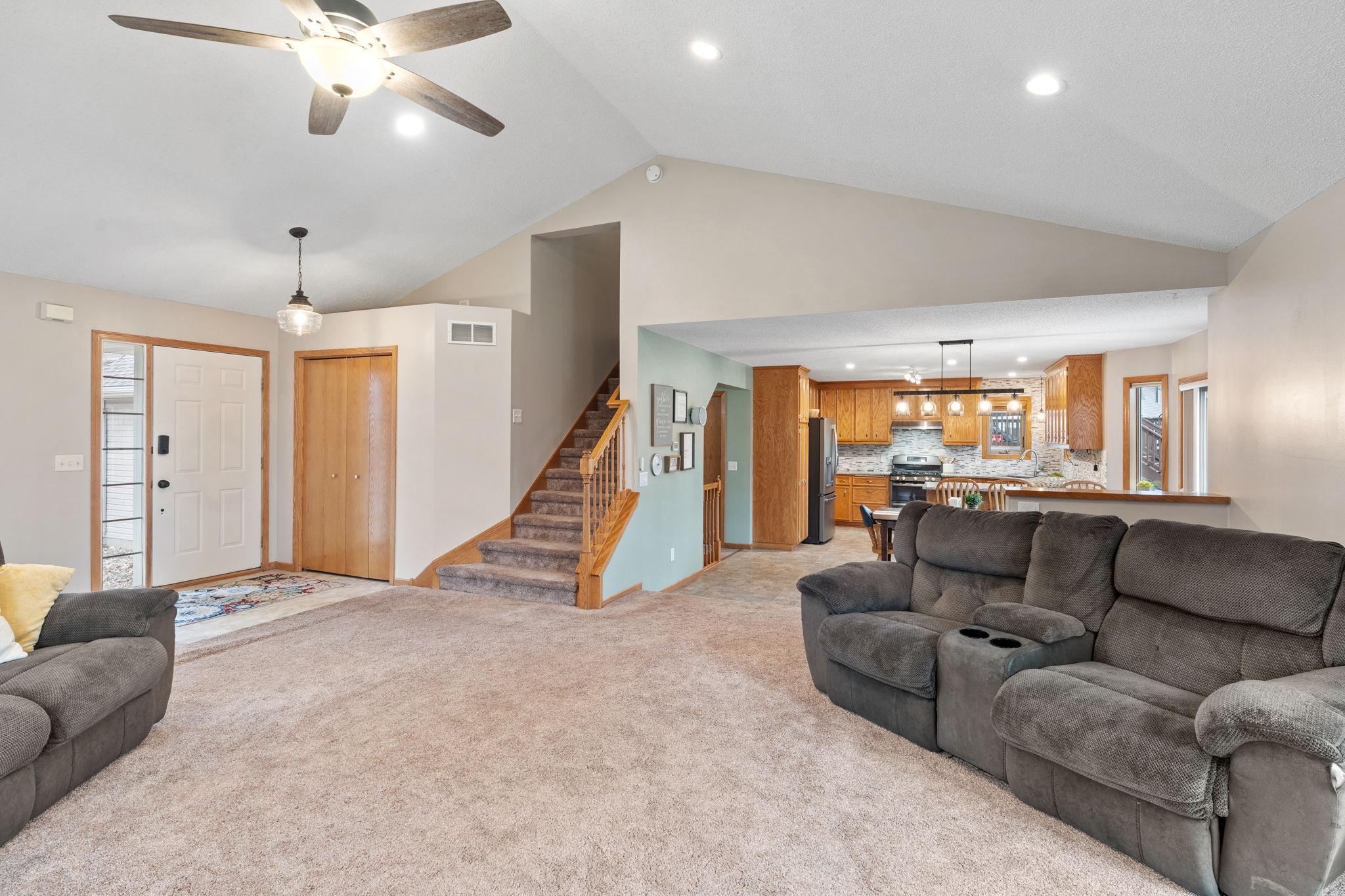 1971 Fischer Drive, Waconia, Minnesota image 5