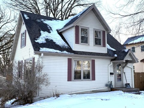 Homes For Sale - 519 Spruce Street<br/> Fergus Falls, MN 56537