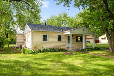 Homes For Sale - 7417 Shirley Place<br/> Hennepin County, Minneapolis, MN 55428