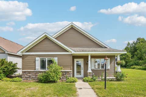 Homes For Sale - 1303 Prairie Lane<br/> Saint Croix Falls, WI 54024
