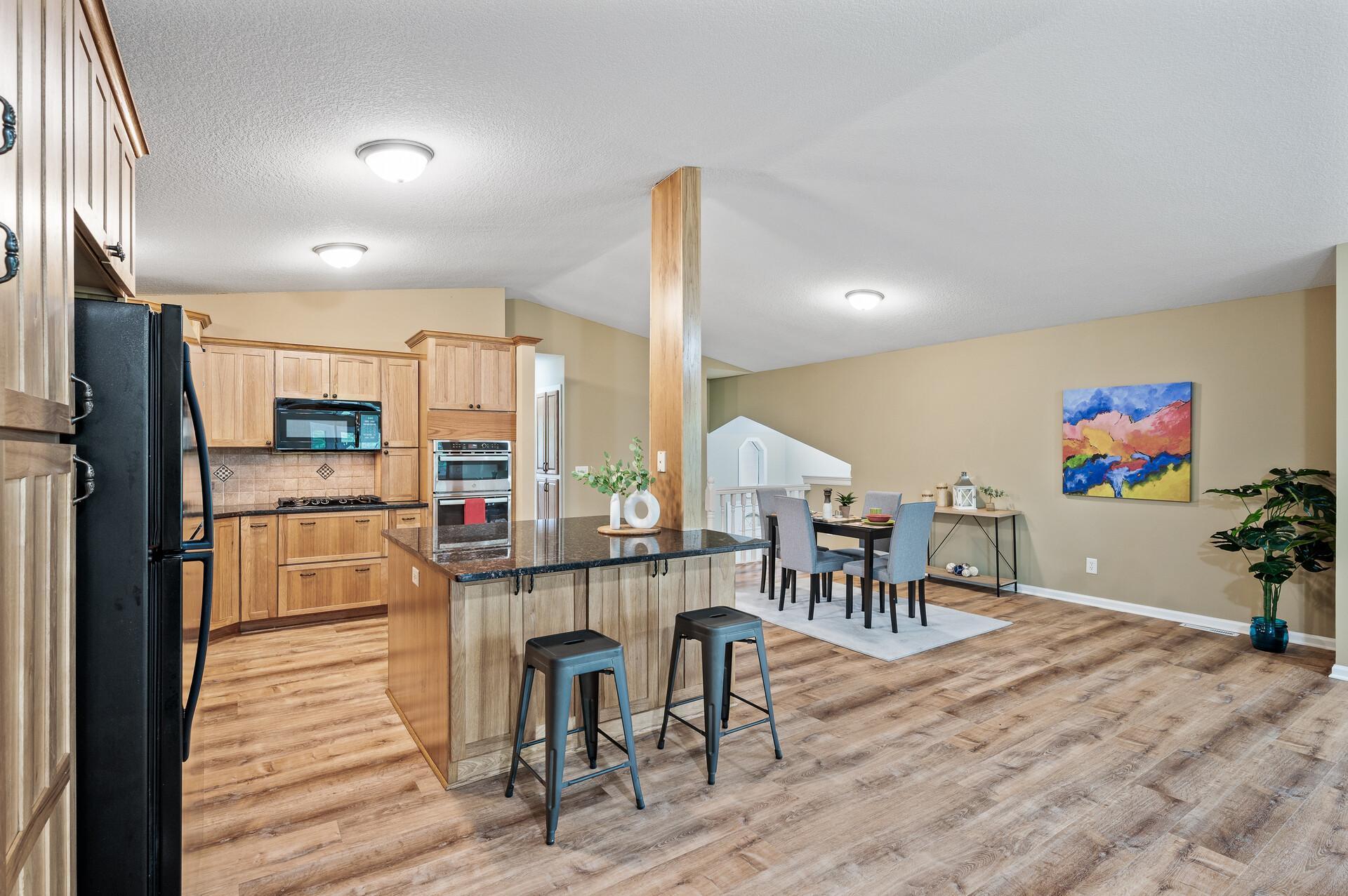 1824 Houle Circle, Hugo, Minnesota image 8