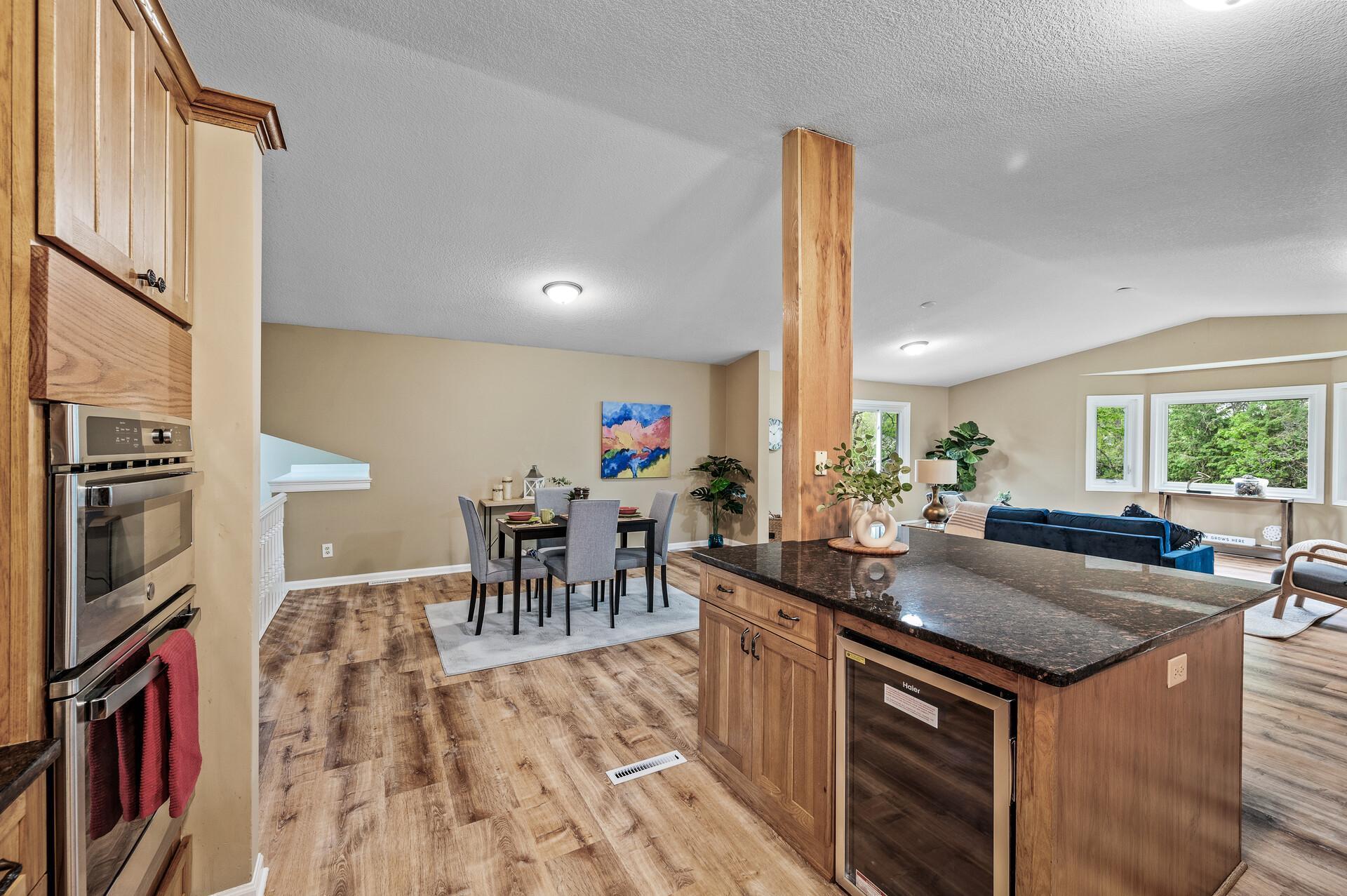 1824 Houle Circle, Hugo, Minnesota image 9
