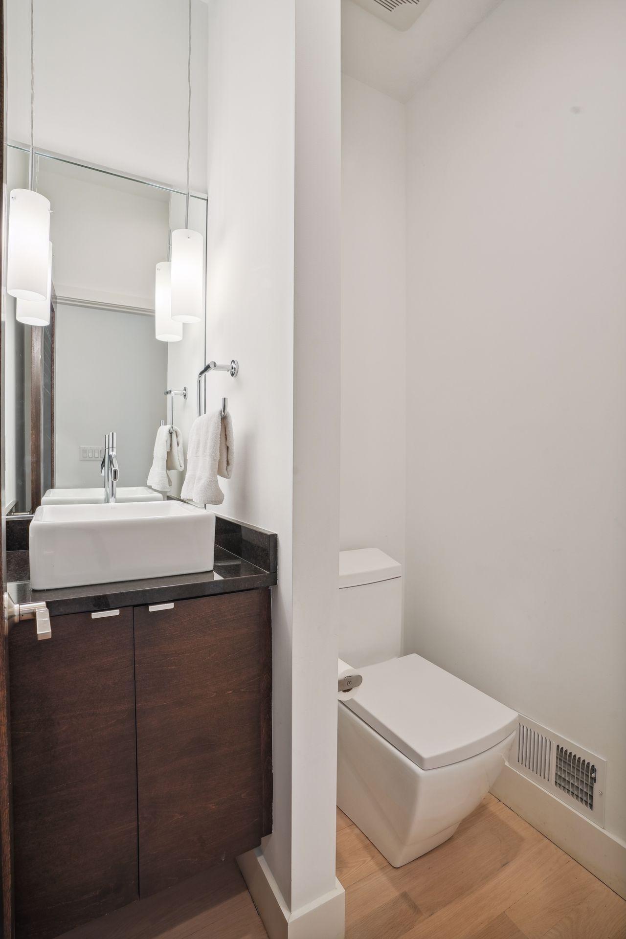 209 Westwood Drive, Minneapolis, Minnesota image 17