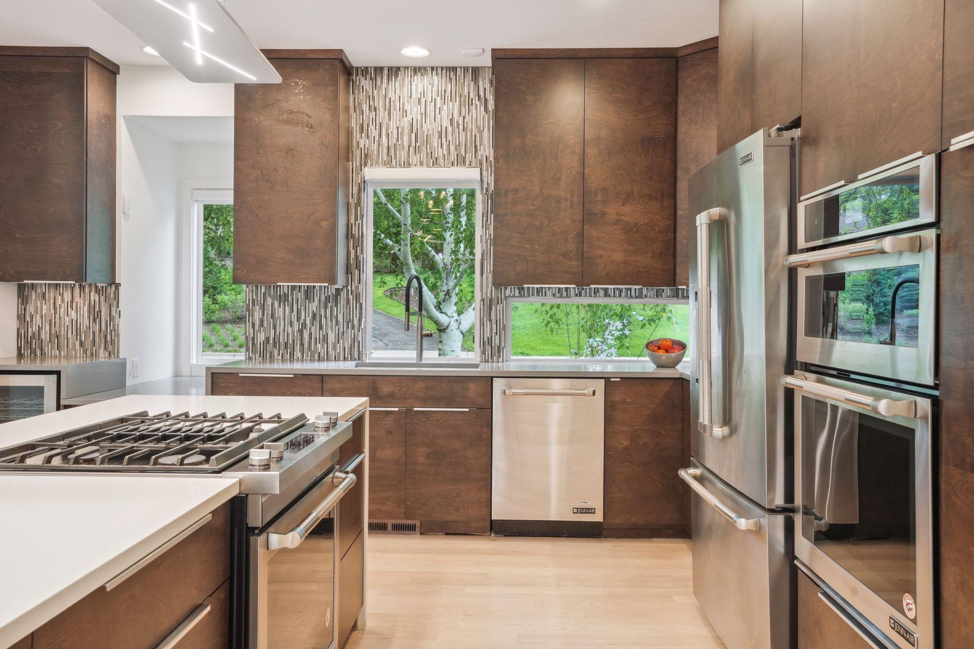 209 Westwood Drive, Minneapolis, Minnesota image 12