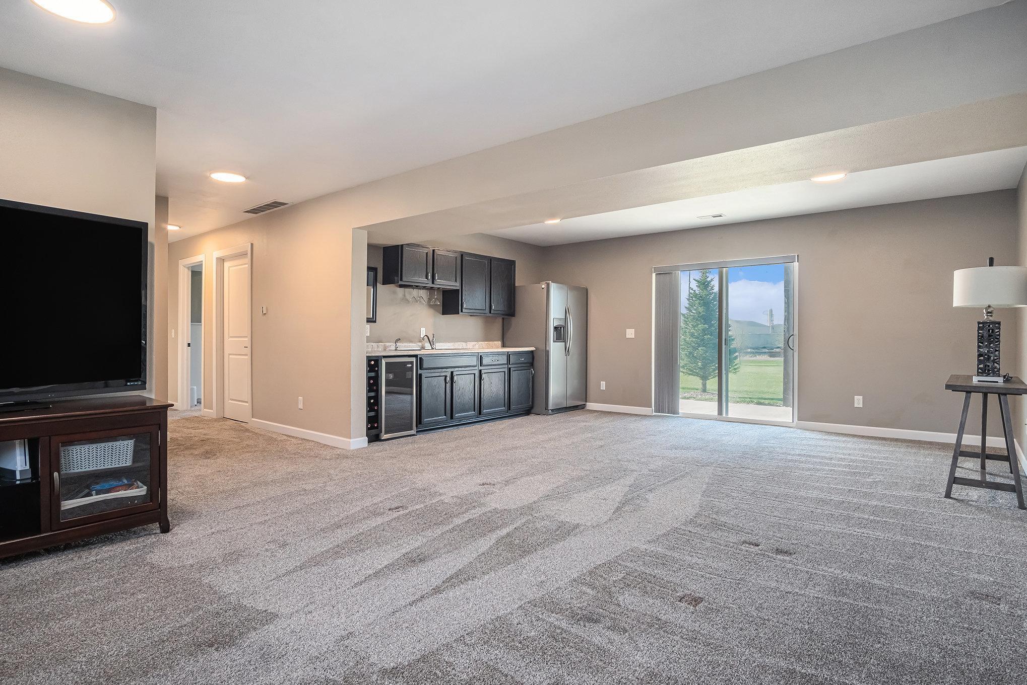 1106 Cherry Drive, Luverne, Minnesota image 24