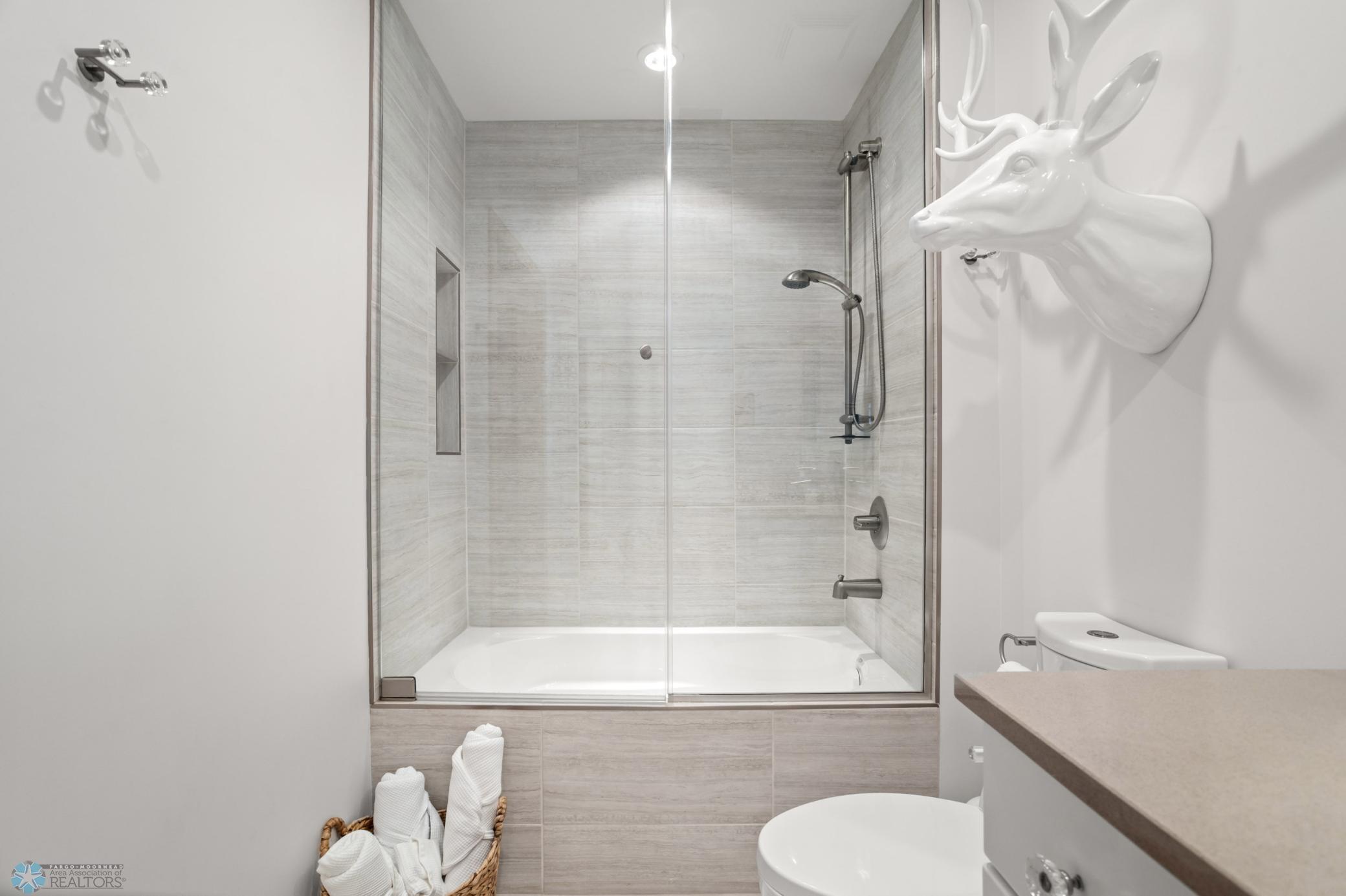 300 Broadway #404, Fargo, North Dakota image 39