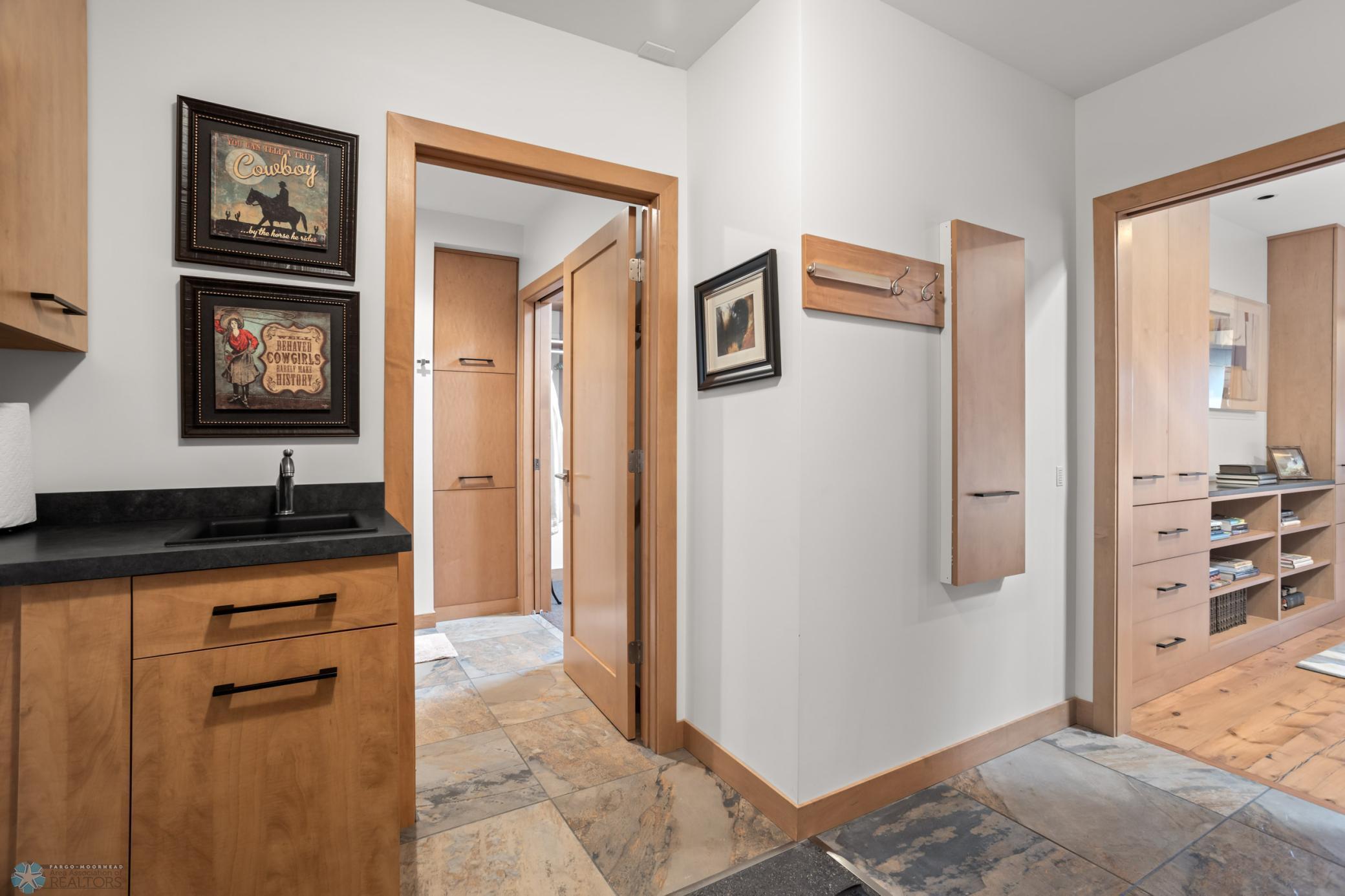 300 Broadway #404, Fargo, North Dakota image 43