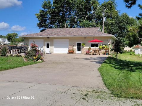 Homes For Sale - 235 North Street<br/> Eagle Bend, MN 56446