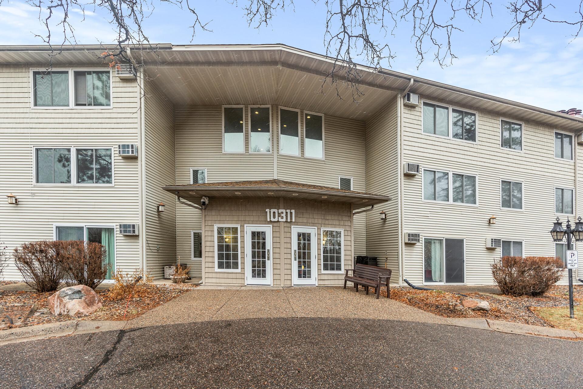 10311 Cedar Lake Road #305, Minnetonka, Minnesota image 22