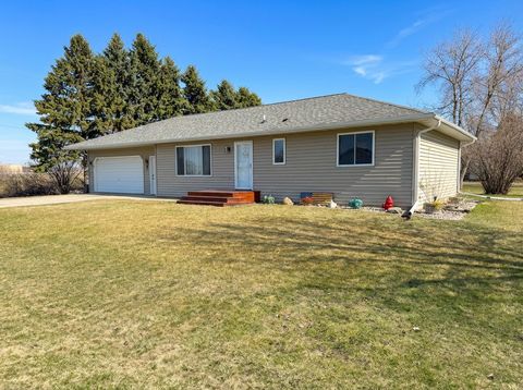 Homes For Sale - 305 3rd Street<br/> Rothsay, MN 56579
