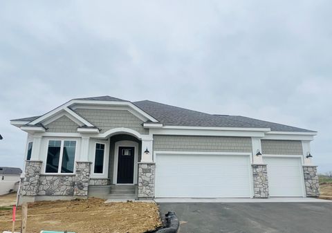 Homes For Sale - 14511 Minnesota Lane<br/> Dayton, MN 55327