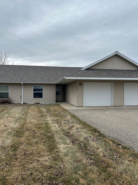 Townhouse For Sale - 740 6th Avenue<br/> Pope County, Glenwood, MN 56334