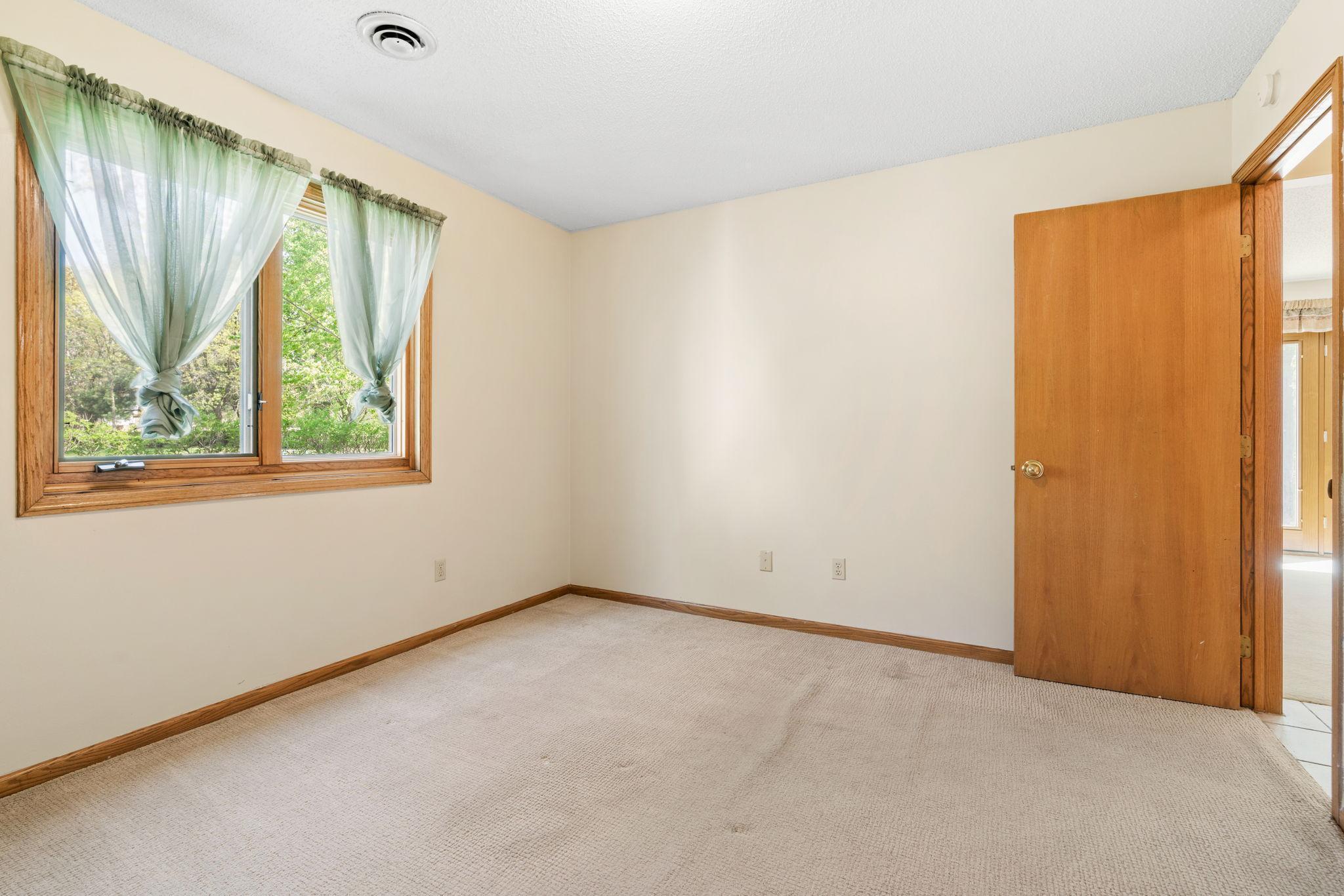 2078 128th Lane, Coon Rapids, Minnesota image 36