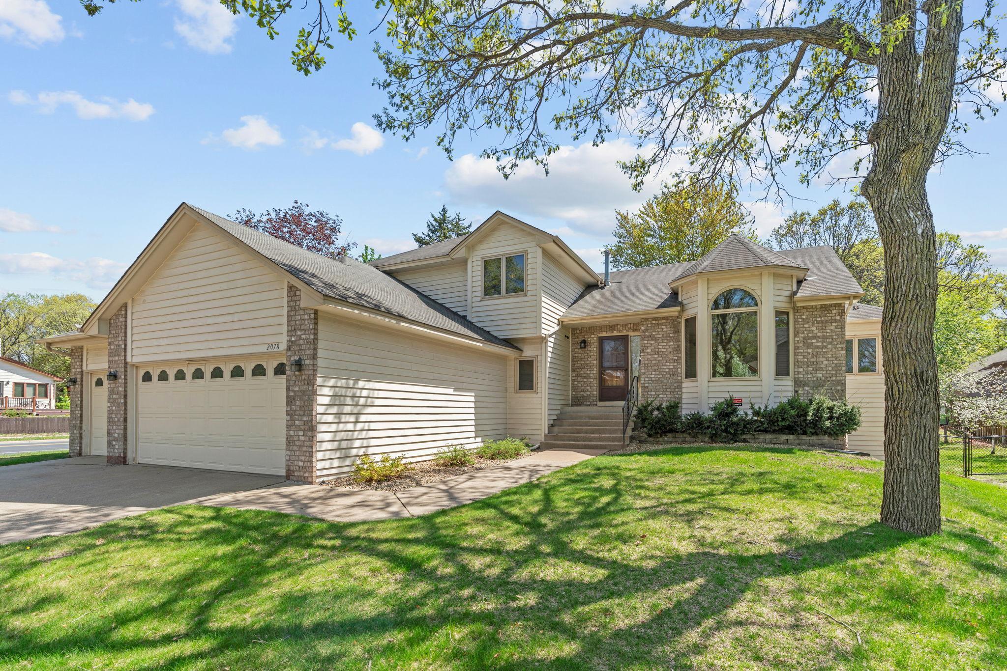 2078 128th Lane, Coon Rapids, Minnesota image 2
