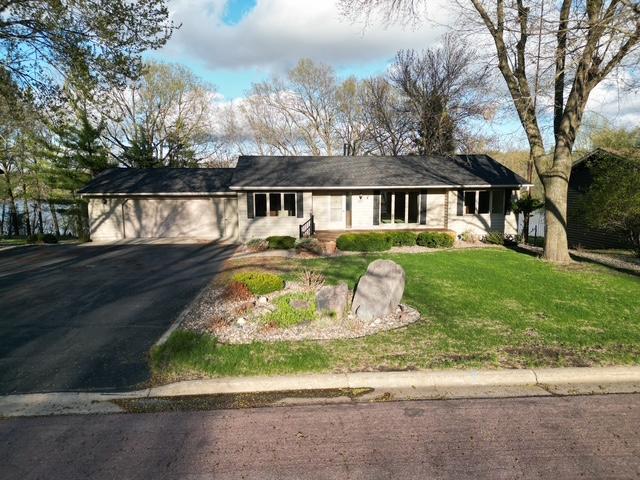 307 Lake Drive, Redwood Falls, Minnesota image 1