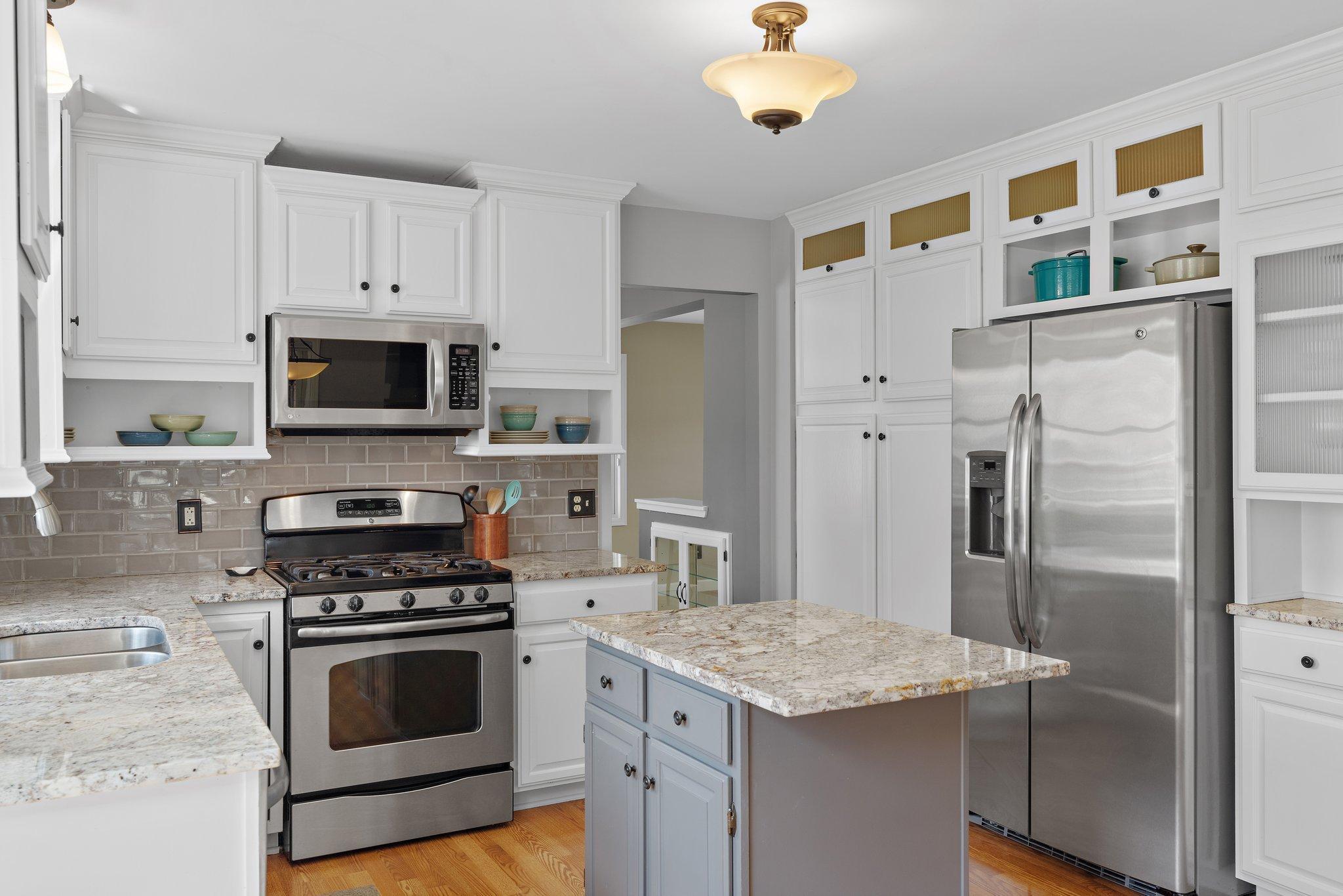 8636 Shepherd Way, Eden Prairie, Minnesota image 11