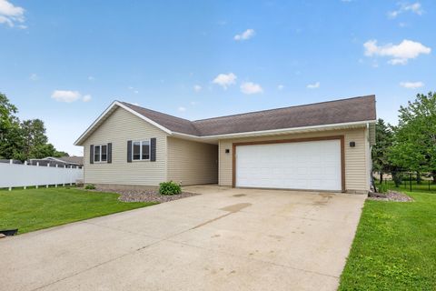 Homes For Sale - 100 Capelle Street<br/> Fillmore County, Spring Valley, MN 55975