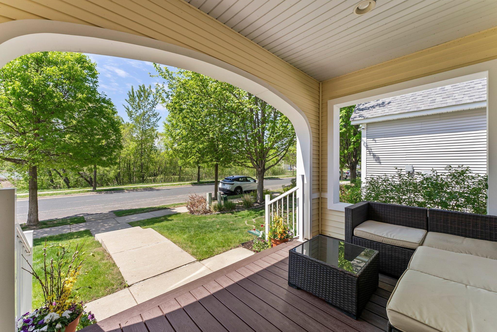 2737 Faulkner Drive, Chaska, Minnesota image 6