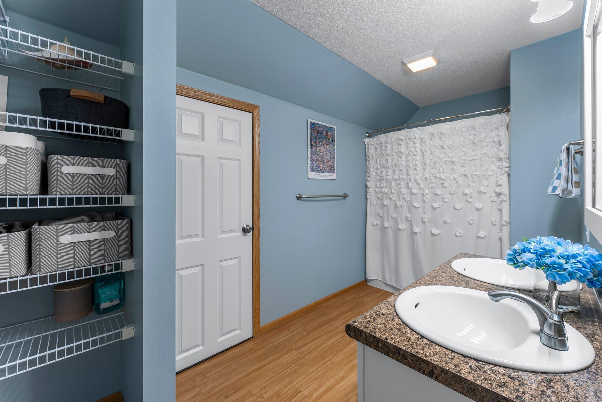 2737 Faulkner Drive, Chaska, Minnesota image 30