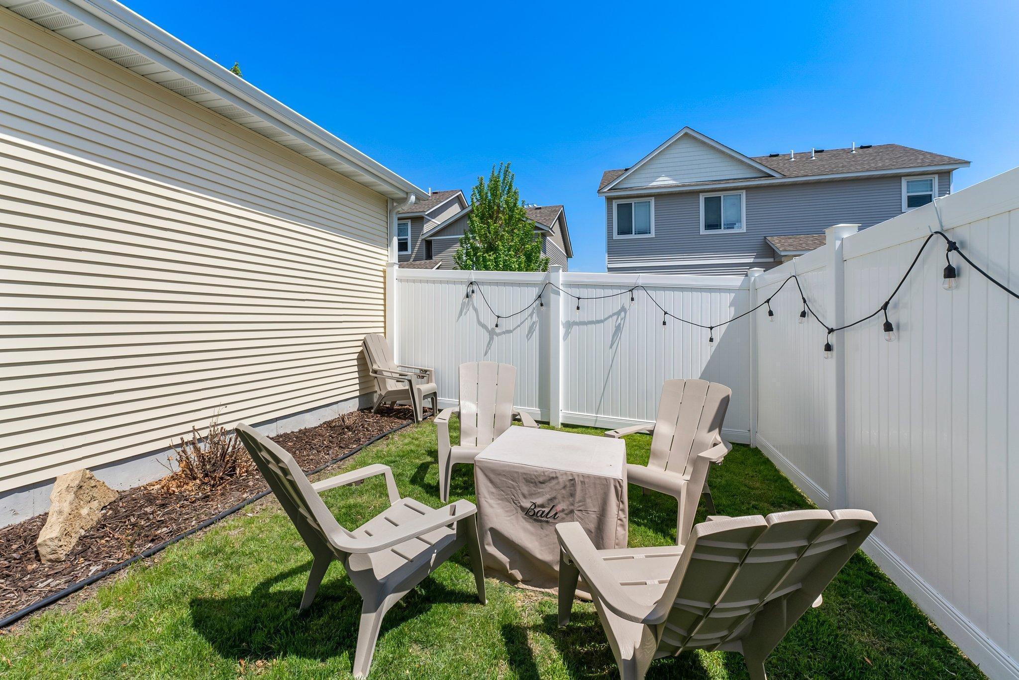 2737 Faulkner Drive, Chaska, Minnesota image 44