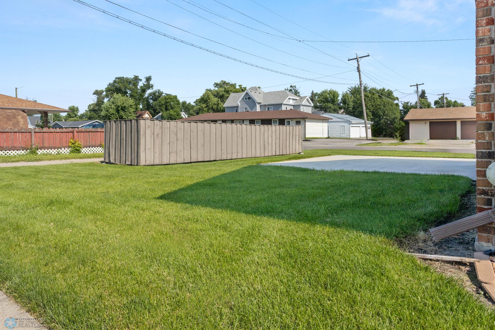 503 4th Avenue, Wahpeton, North Dakota image 5