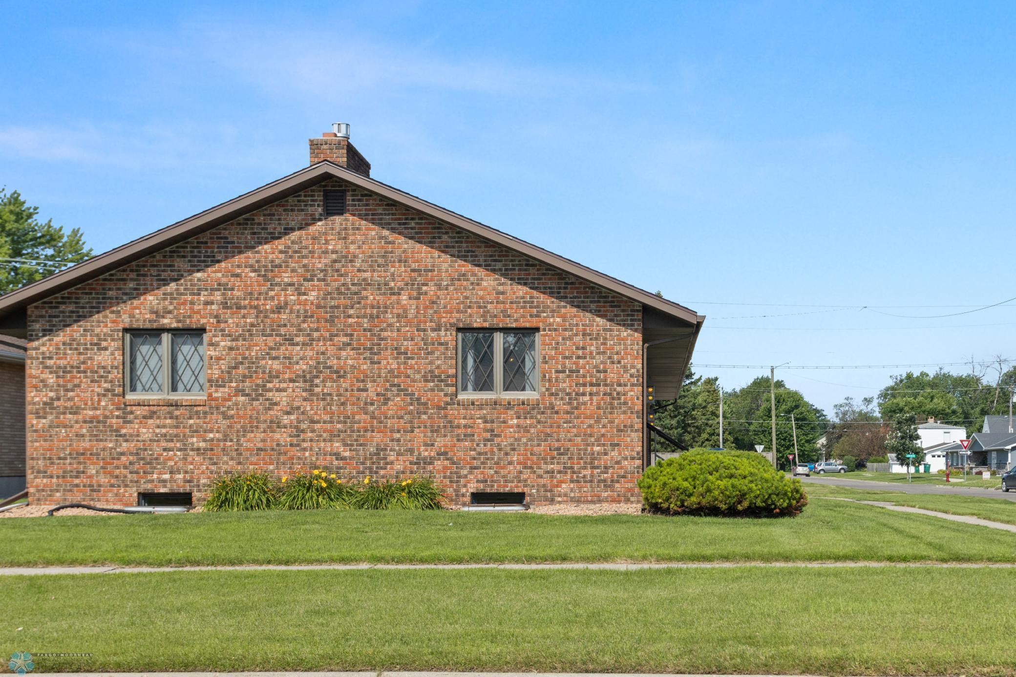 503 4th Avenue, Wahpeton, North Dakota image 10