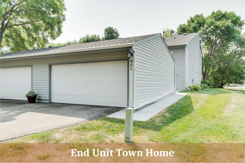 Townhouse For Sale - 601 35th Avenue<br/> Moorhead, MN 56560