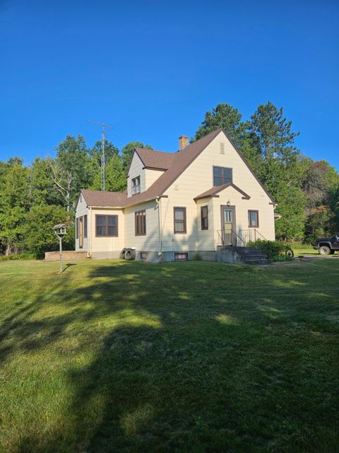 Homes For Sale - 6402 Krull Street<br/> Williams, MN 56686