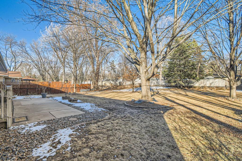 10535 Mississippi Boulevard, Minneapolis, Minnesota image 25