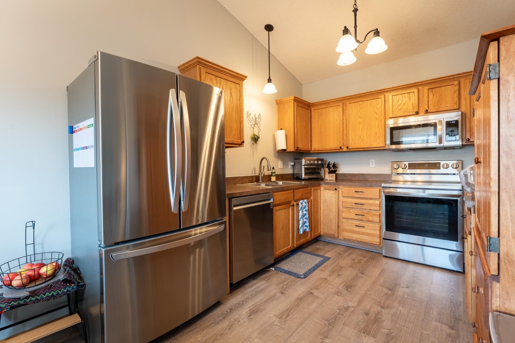 1251 Prairie View Trail, Farmington, Minnesota image 6