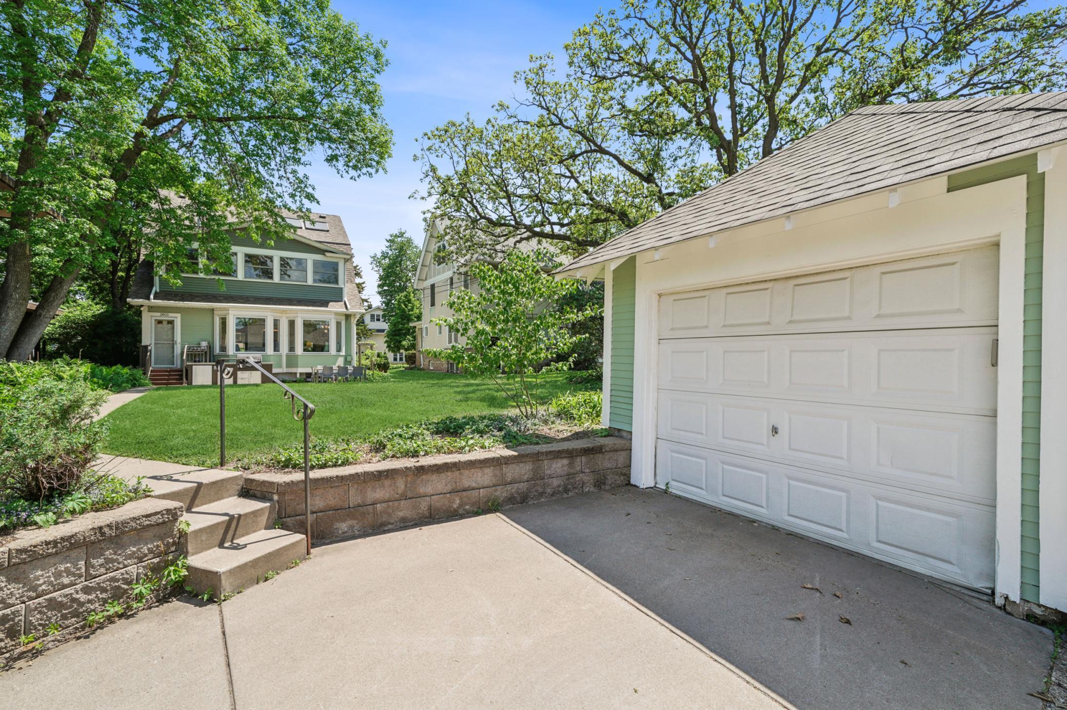 2400 Lake Place, Minneapolis, Minnesota image 49
