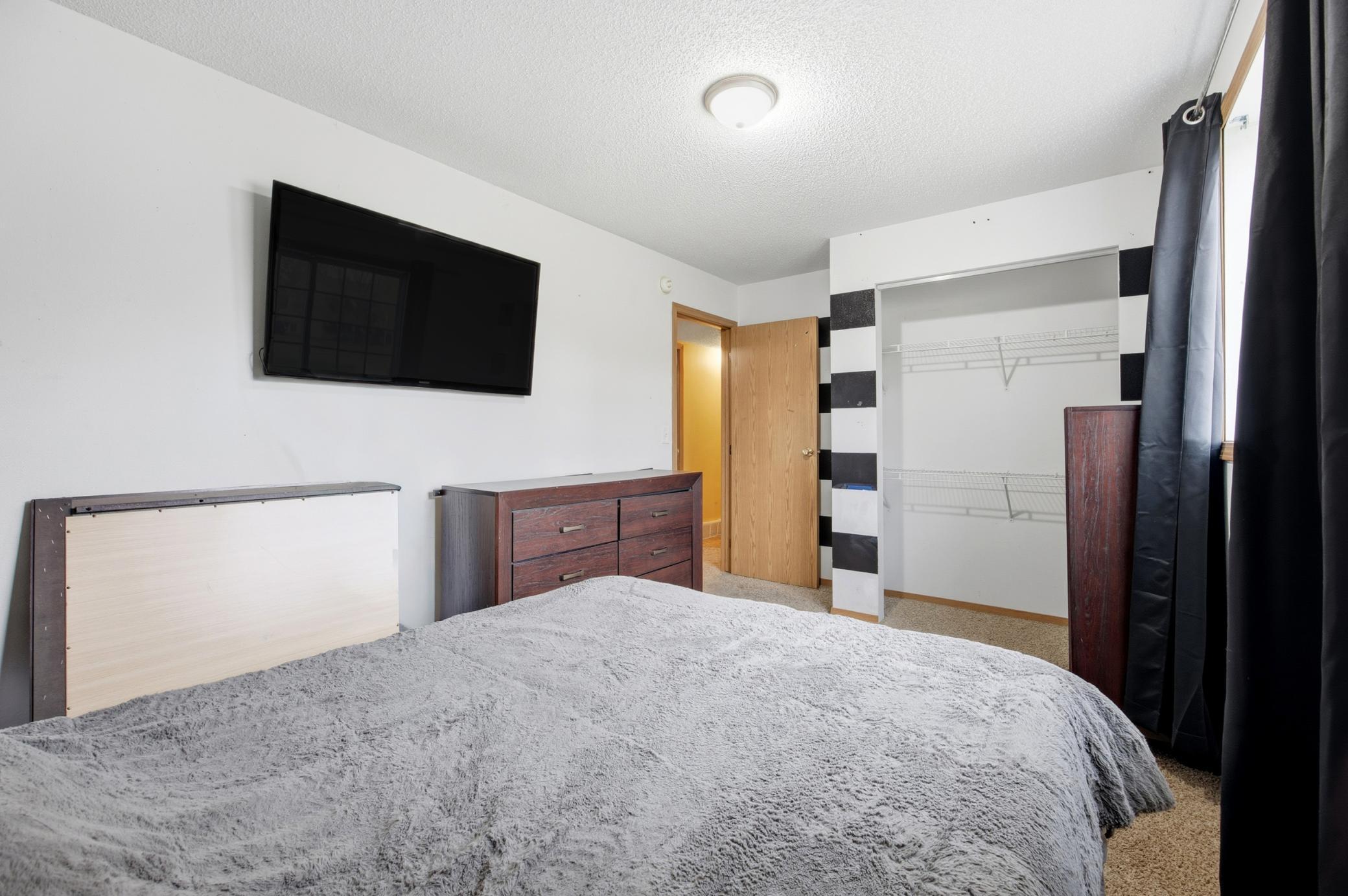 West Fargo, North Dakota 58078, United States, 3 Bedrooms Bedrooms, ,2 BathroomsBathrooms,Residential,Active,231961