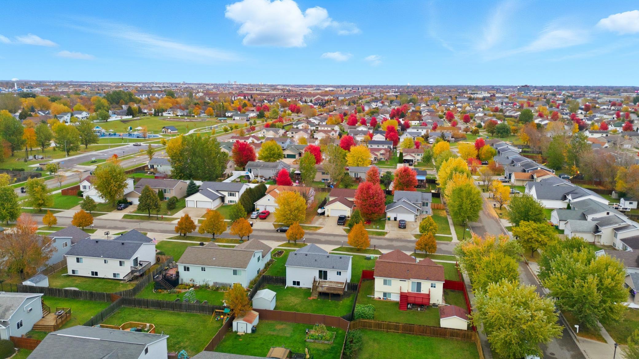 West Fargo, North Dakota 58078, United States, 3 Bedrooms Bedrooms, ,2 BathroomsBathrooms,Residential,Active,231961