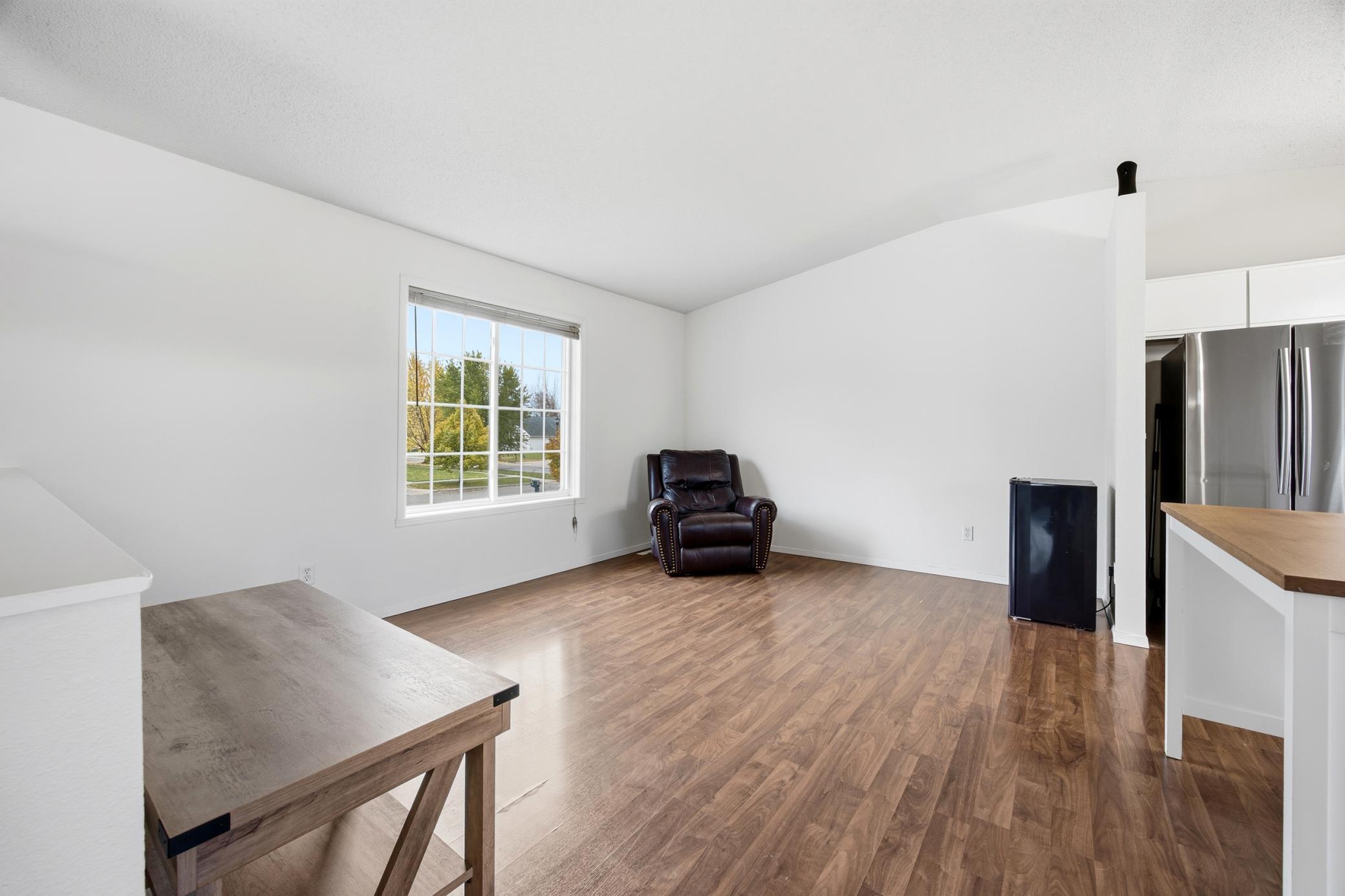 West Fargo, North Dakota 58078, United States, 3 Bedrooms Bedrooms, ,2 BathroomsBathrooms,Residential,Active,231961