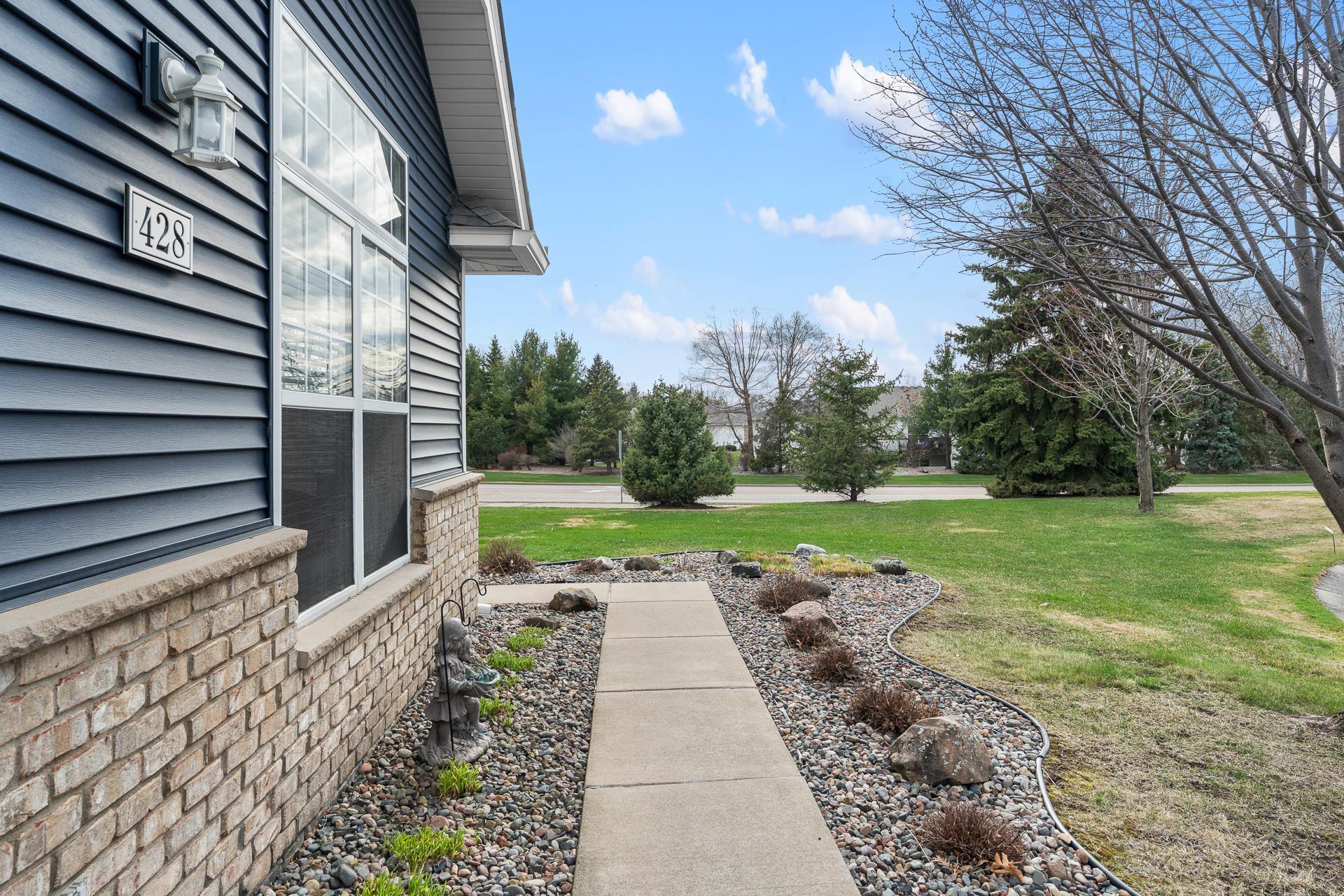 428 Hickory Lane, Saint Paul, Minnesota image 4