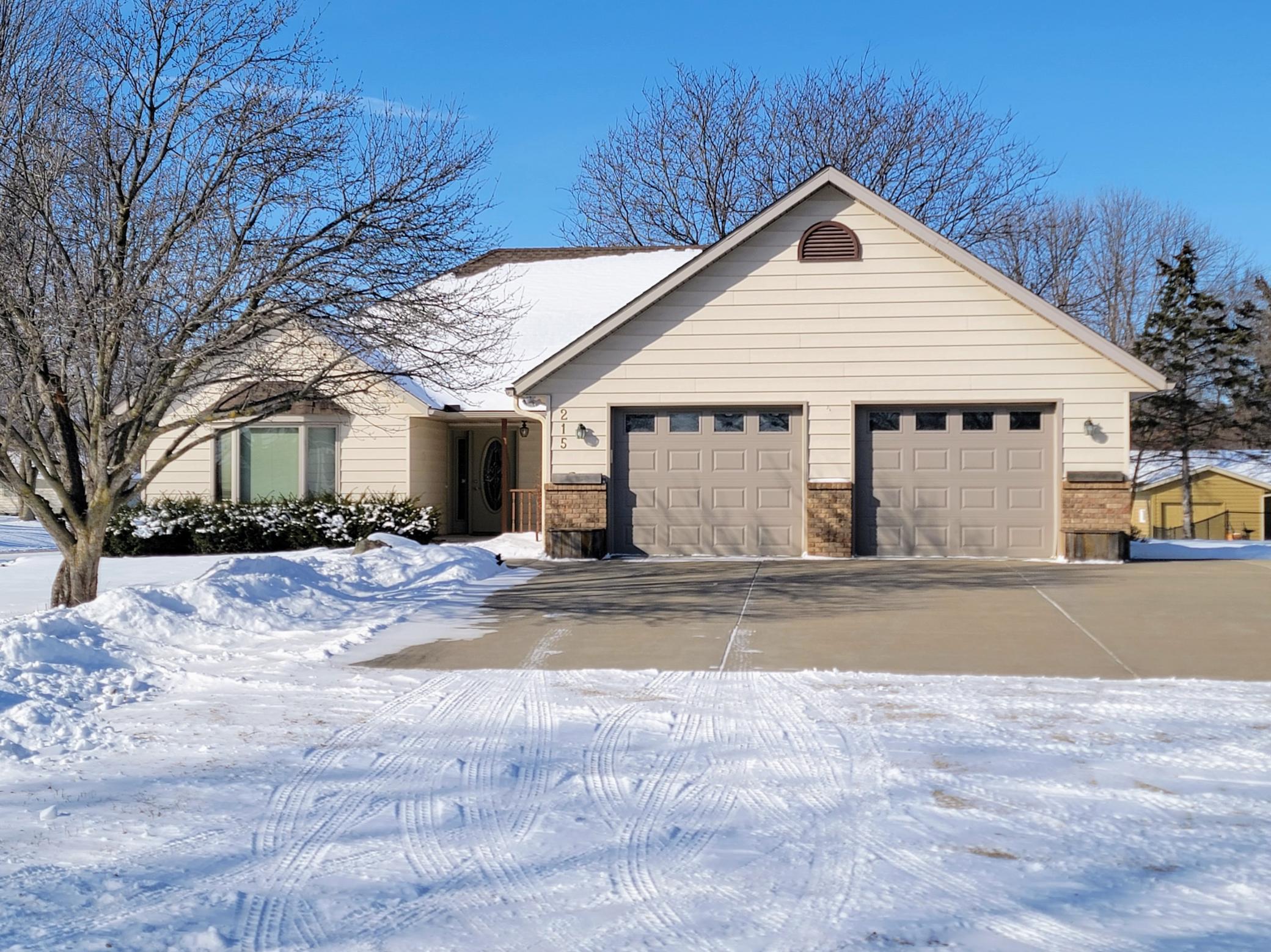 215 Girgen Drive, Vermillion, Minnesota image 1