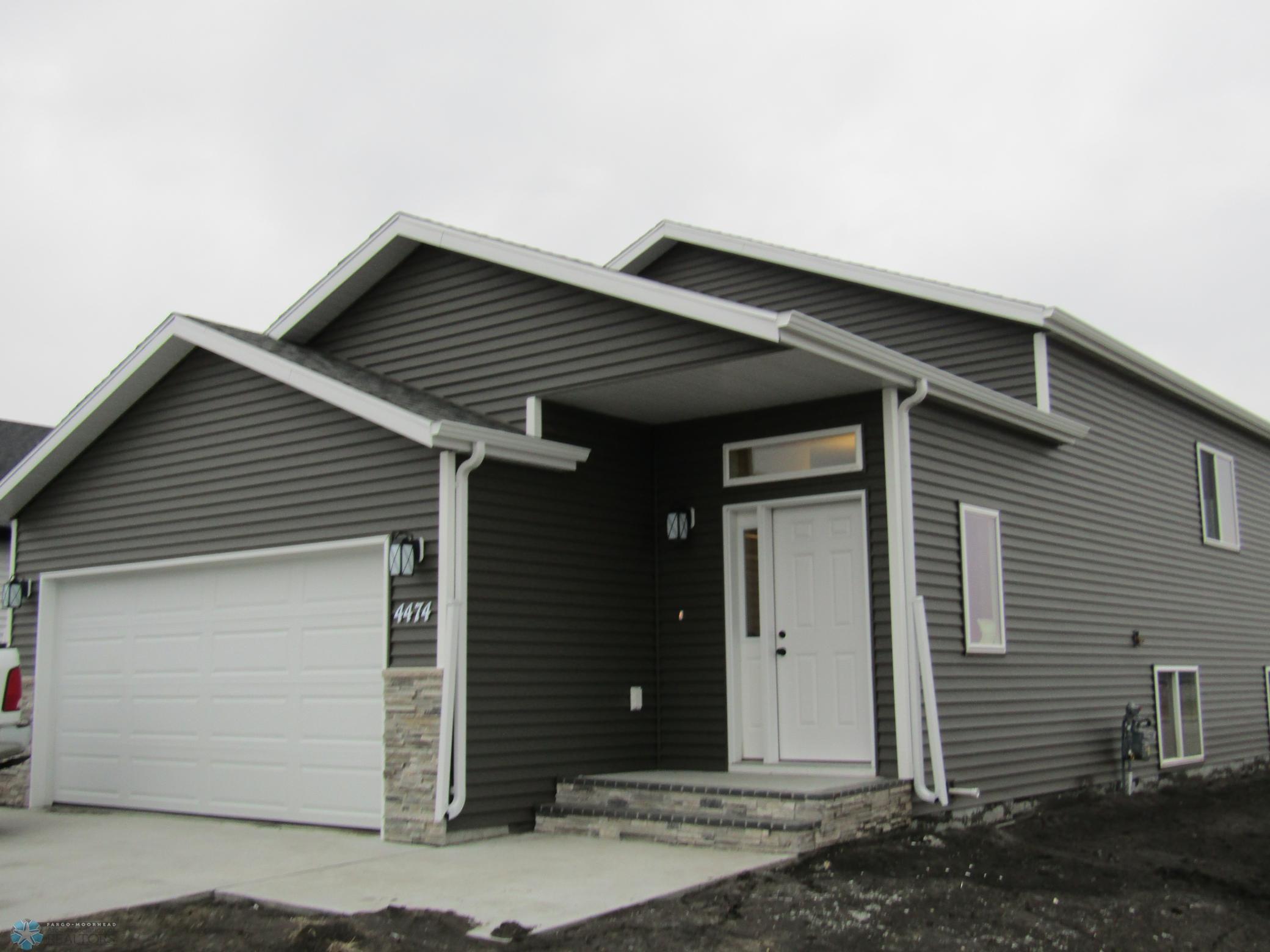 4474 19 Street, Moorhead, Minnesota image 1