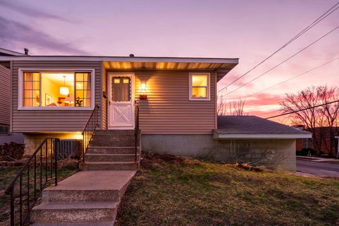 Homes For Sale - 964 Western Avenue<br/> Saint Paul, MN 55117